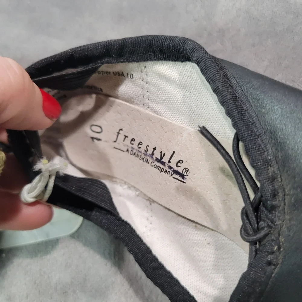 Freestyle Danskin Company Black Leather Ballet Dance Shoes Child Size‎ 10